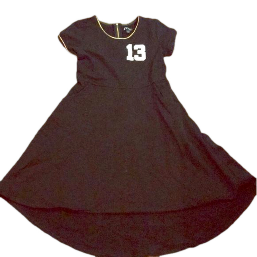 ART Class black dress